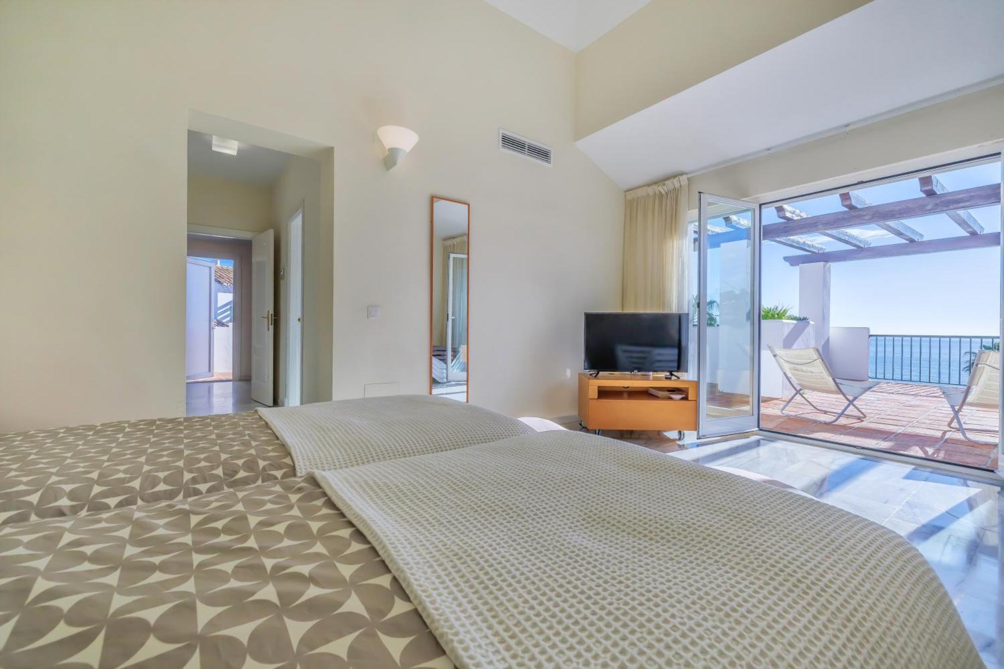 Luxury Duplex Sea Views La Cala *